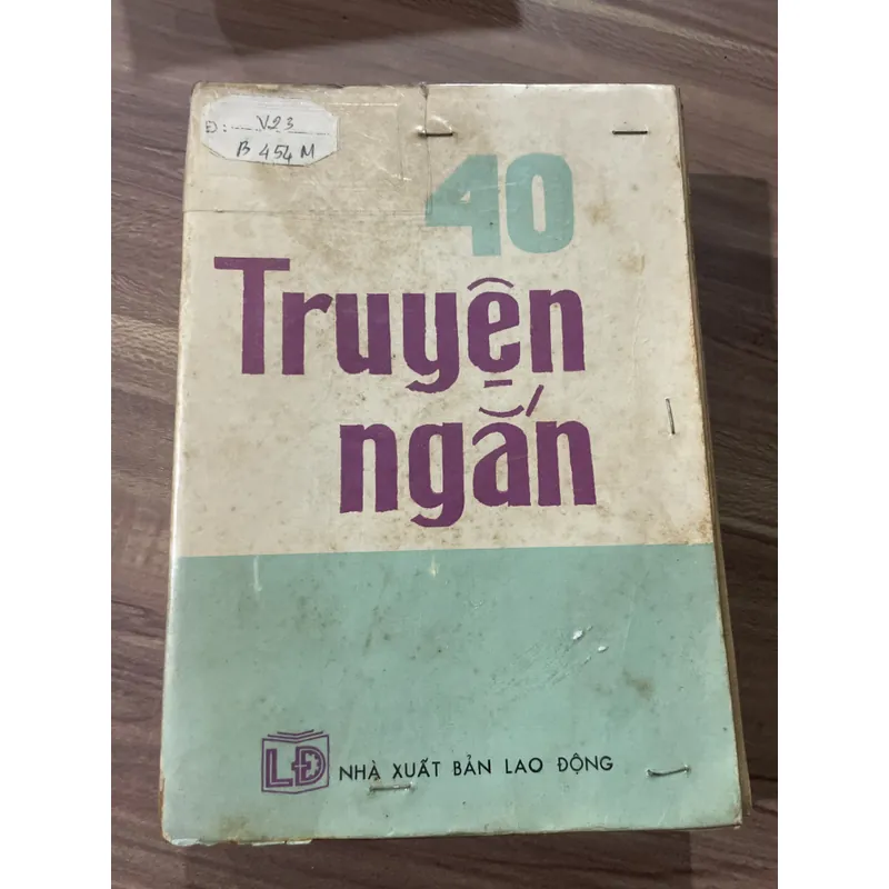 Văn học Việt Nam - 40 truyện ngắn - 1985- 700 trang  705120