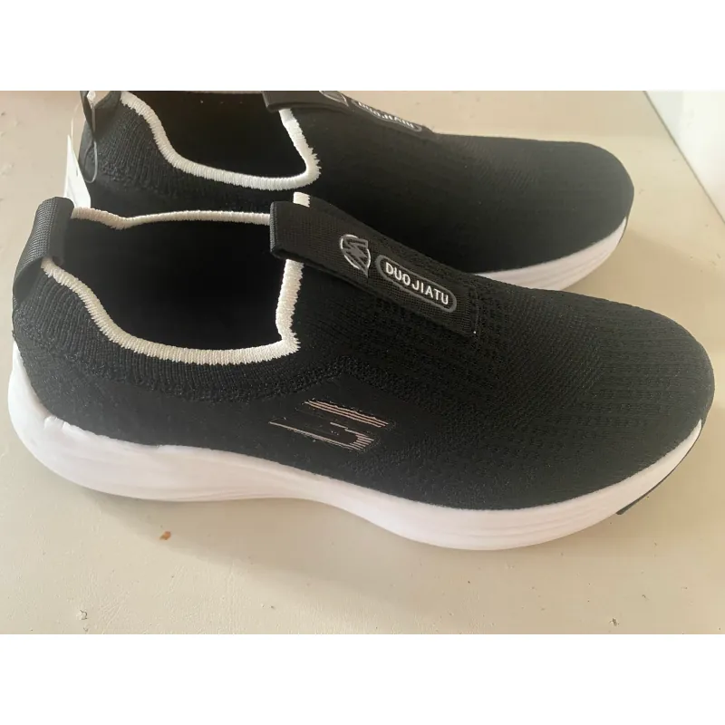 Giày thể thao nữ DUOJIA TU - Mới mua - chưa mang ra ngoài lần nào-  màu đen size 37 720353