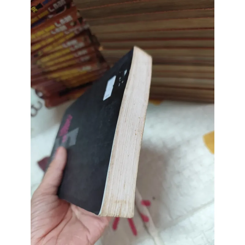 TRUYỆN NGẮN CHỌN LỌC LÊ VĂN THẢO – TUYỂN TẬP VĂN HỌC VIỆT NAM - k4 1019106