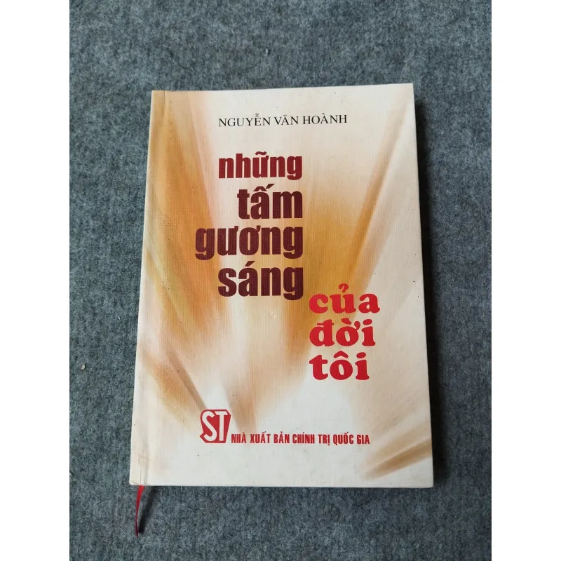 NHỮNG TẤM GƯƠNG SÁNG CỦA ĐỜI TÔI 700955