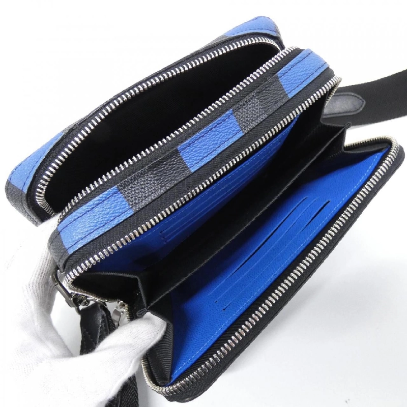 Túi đeo vai Louis Vuitton Damier Graphite Giant Alpha Wearable Wallet N60414 611998