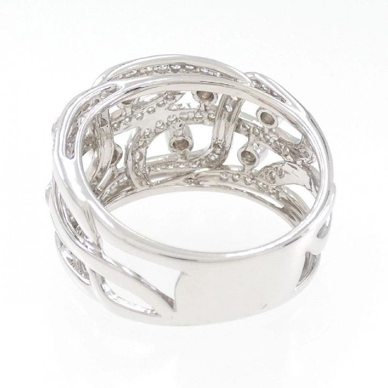 Nhẫn kim cương 750WG 672190