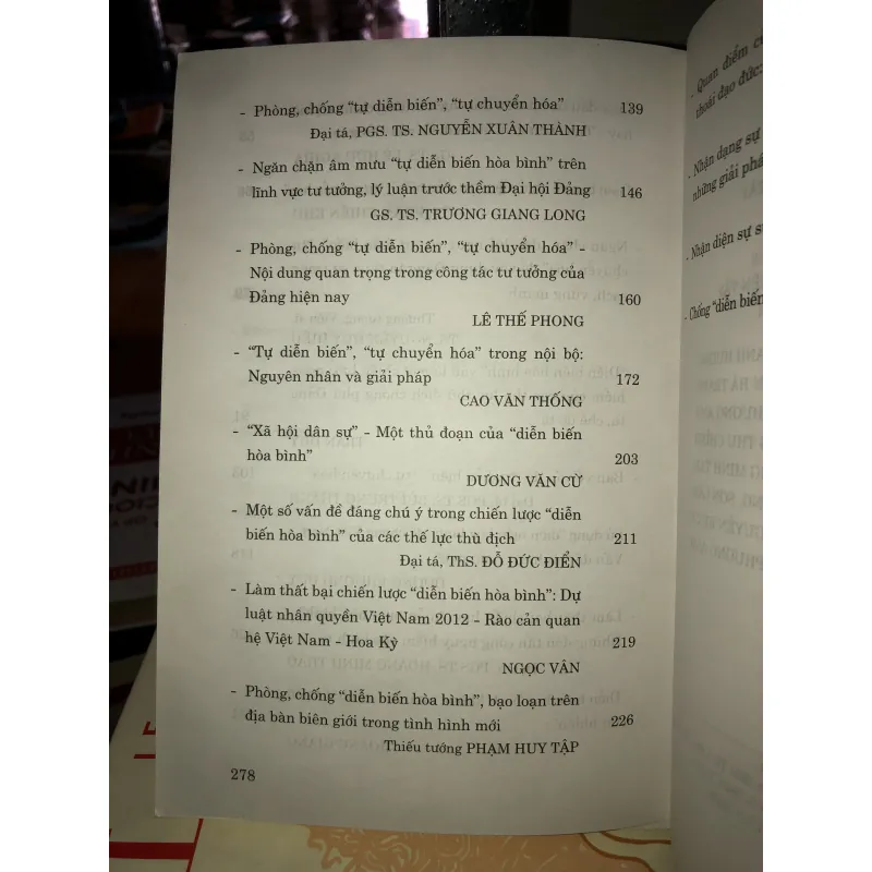Nhận diện về “tự diễn biến”, “tự chuyển hóa” và giải pháp đấu tranh ngăn chặn  756996