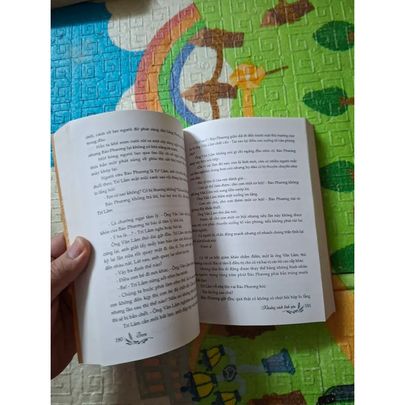 Khoảng Cách Tình Yêu 1002206