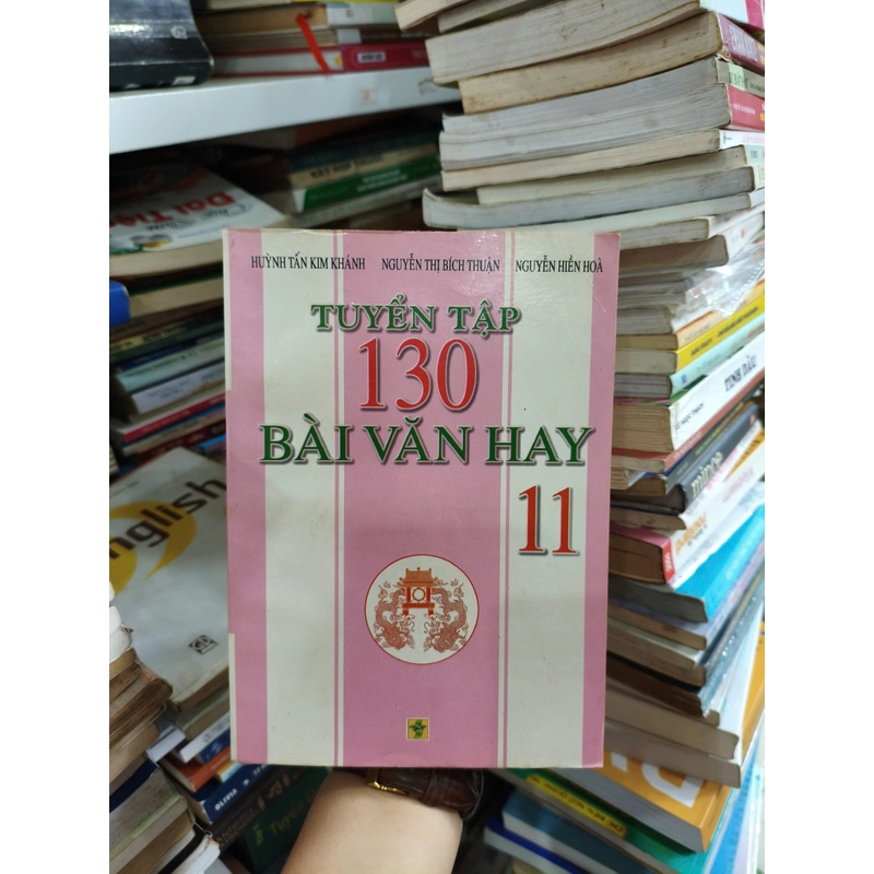 Tuyển tập 130 bài văn hay lớp 11 546495