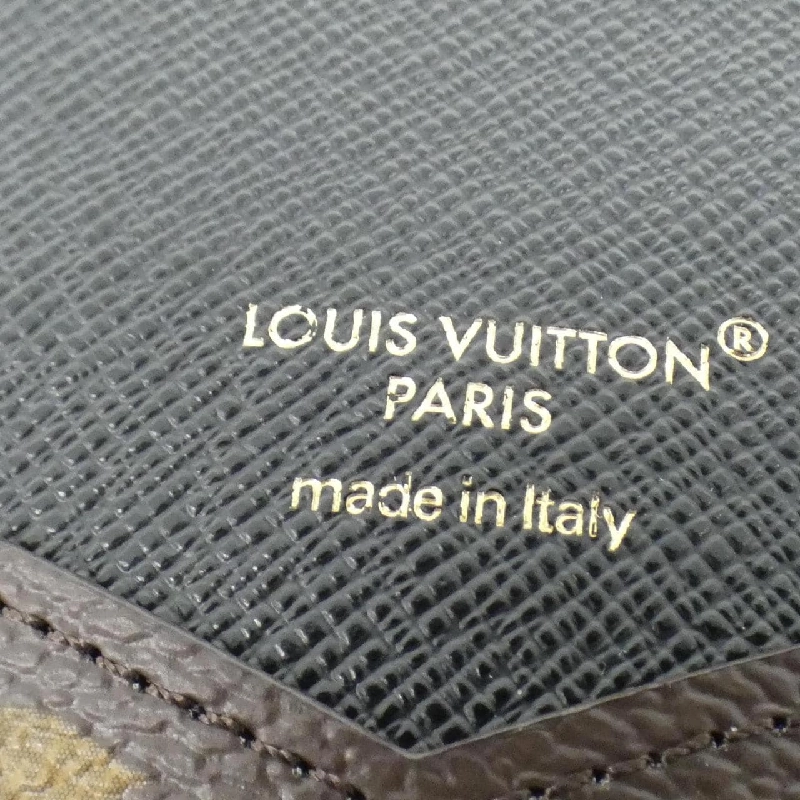 Ví điện thoại Louis Vuitton Monogram IPHONE15PRO Folio M82891 625521