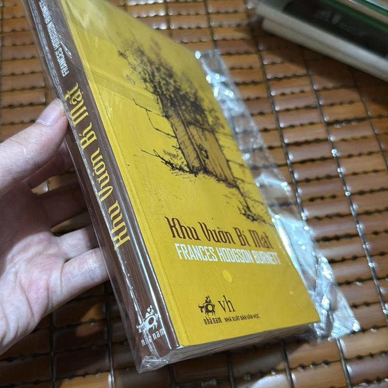 Khu vườn bí mật  526408