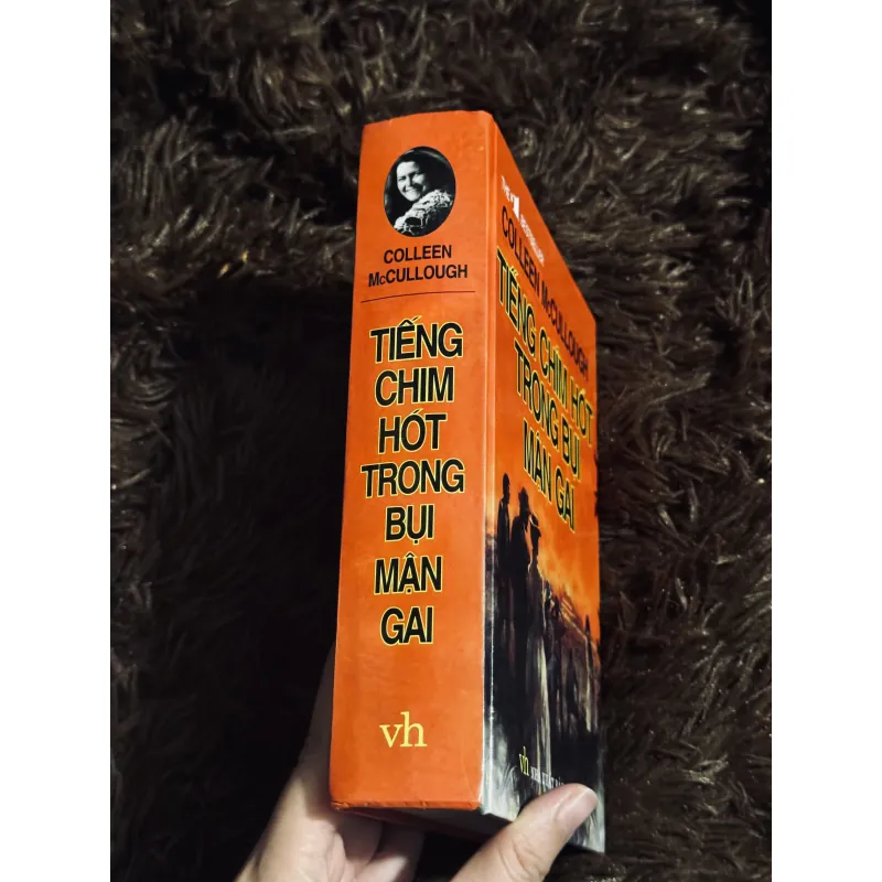 Tiếng chim hót trong bụi mận gai 992156