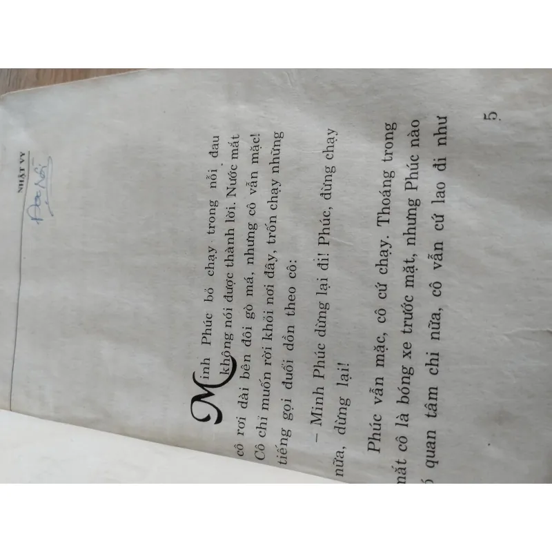 sách sưu tầm cũ có tựa đề "Nhật Vy - Ký ức tình yêu" 997134