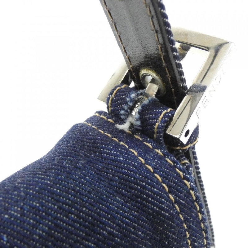 Túi xách vai Fendi Baguette 26424 - Hàng hiệu Chính hãng 803291