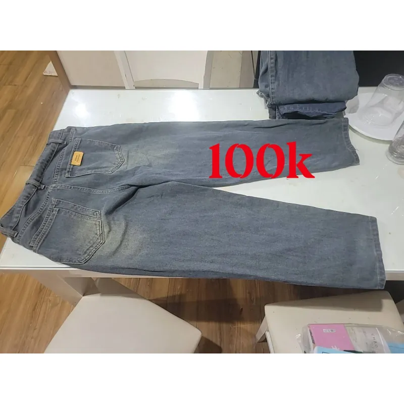 Quần jean vải đẹp.size L và S 902445