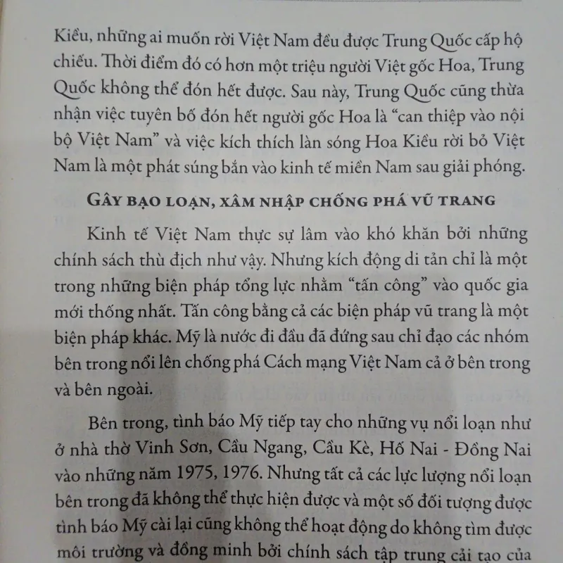 Việt Nam lịch sử và tương lai - Thượng tướng Nguyễn Văn Hưởng 1031511
