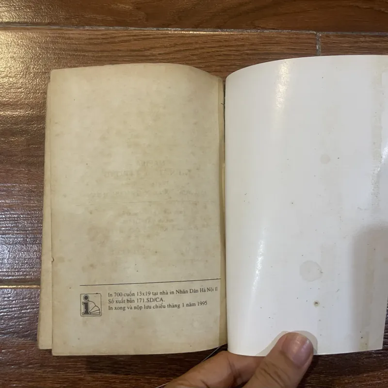 MAPHIA - Nhìn từ bên trong  (7) 597615