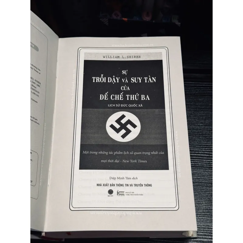 Sự trỗi dậy và suy tàn...  1025548