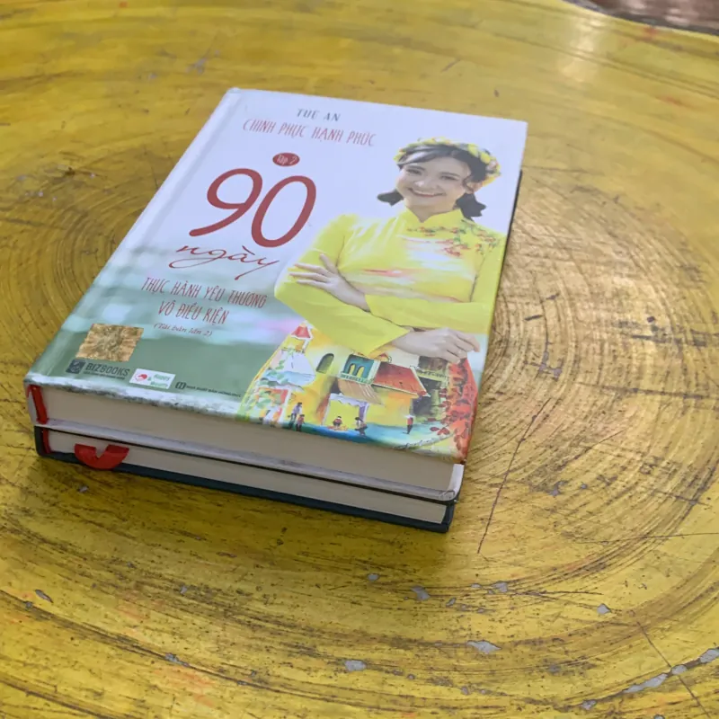 TUỆ AN CHINH PHỤC HẠNH PHÚC 90 ngày ( tập 1, 2 ) 748241