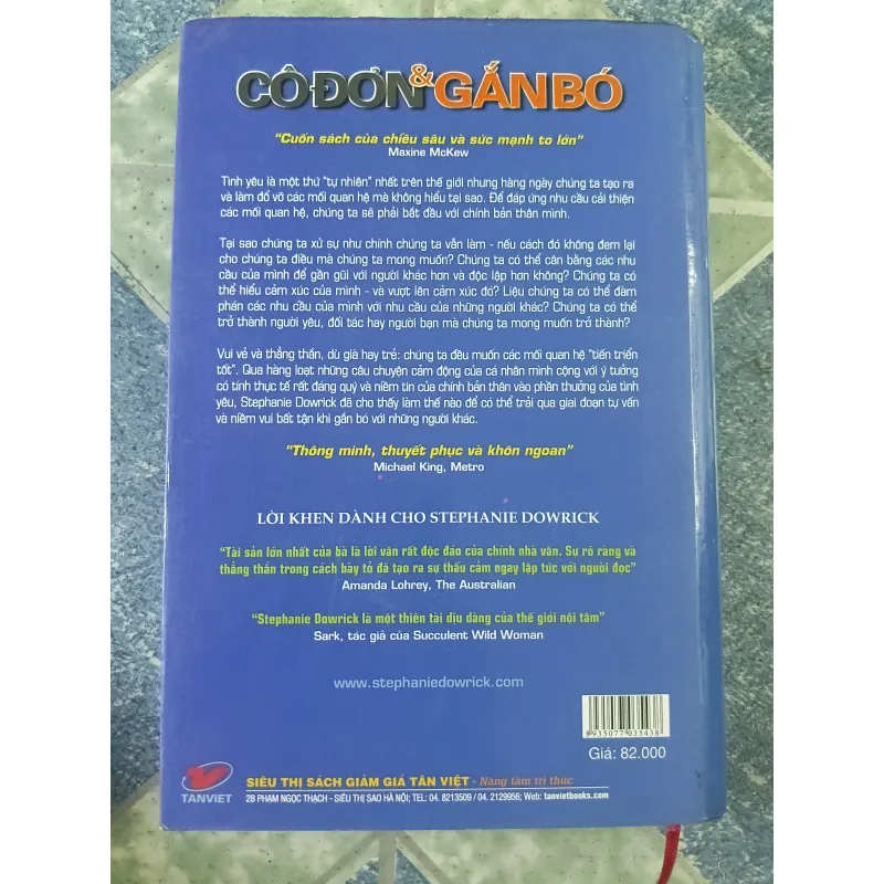 Cô đơn & Gắn Bó - Stephanie Dowrick 687715