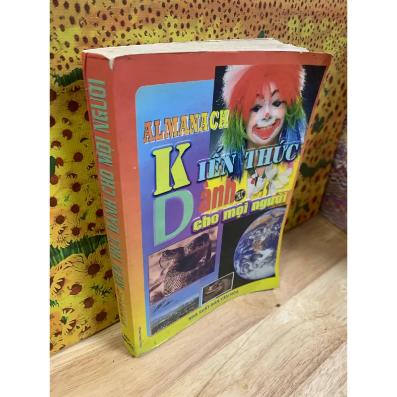 Sách tặng KÈM cho khách CÓ ĐƠN (mỗi đơn có thể chọn 1 cuốn) - Kiến Thức Dành Cho Mọi Người 928388