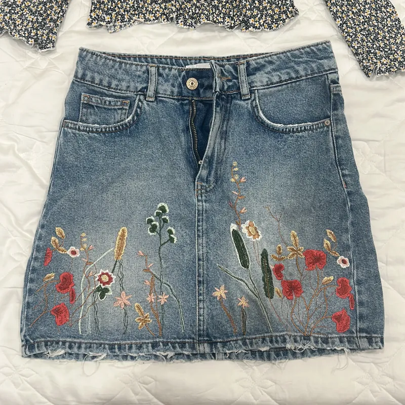 Chân váy bò Mango 997179