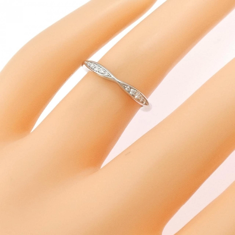 Nhẫn Hàng hiệu Authentic Chanel Camellia Half Eternity 835595