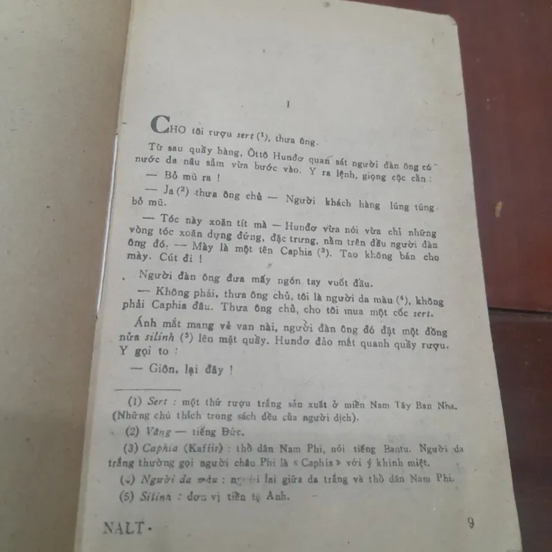 Giêrơn Gođơn - HÃY ĐỂ NGÀY ẤY LỤI TÀN 780265