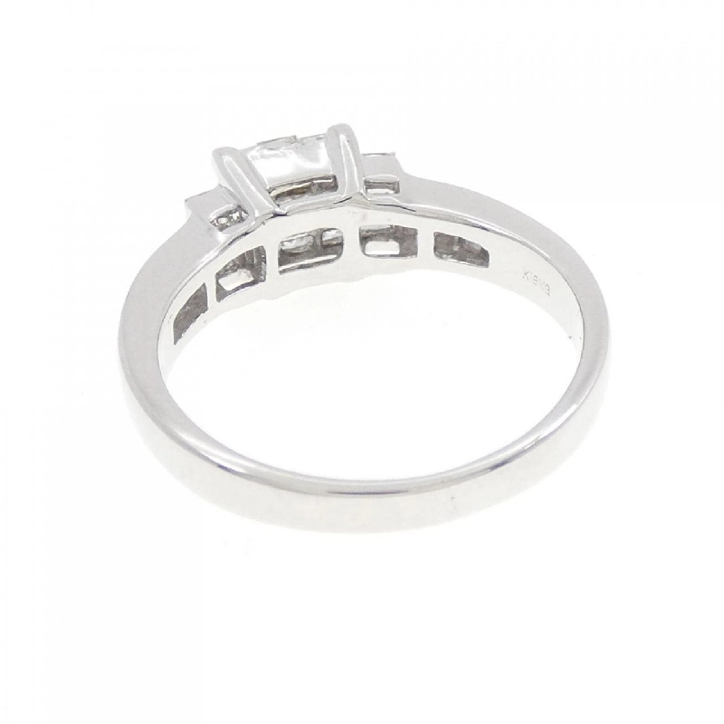 Nhẫn kim cương K18WG 1.00CT 672330