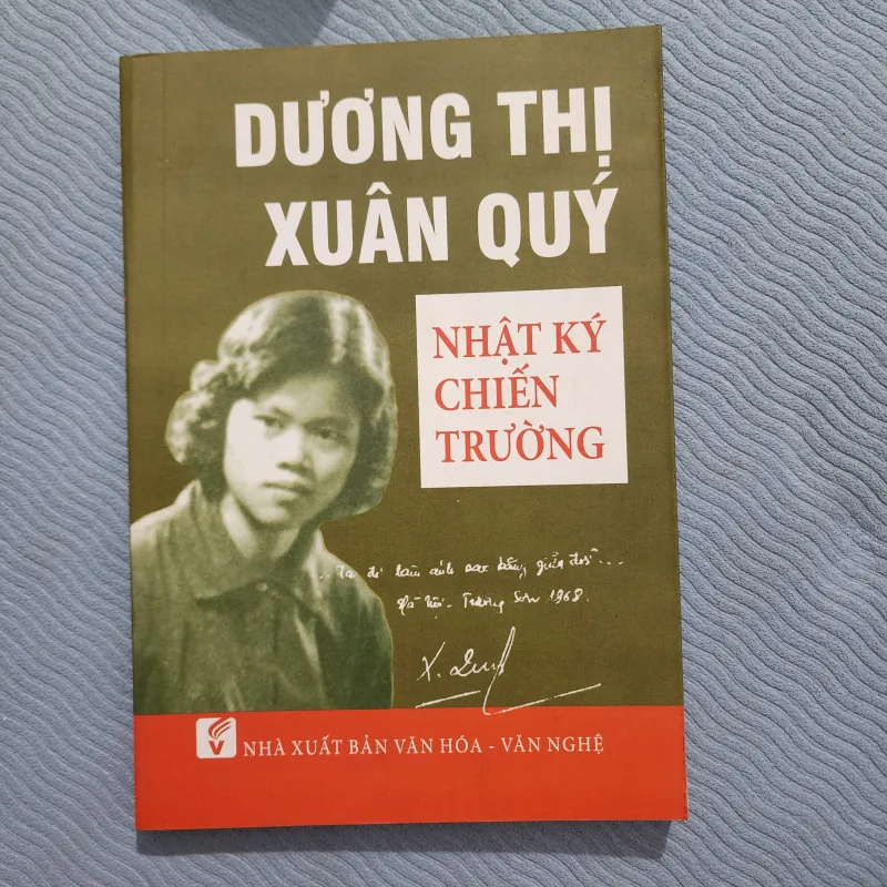 Nhật ký chiến trường | dương thị xuân quý  1000849
