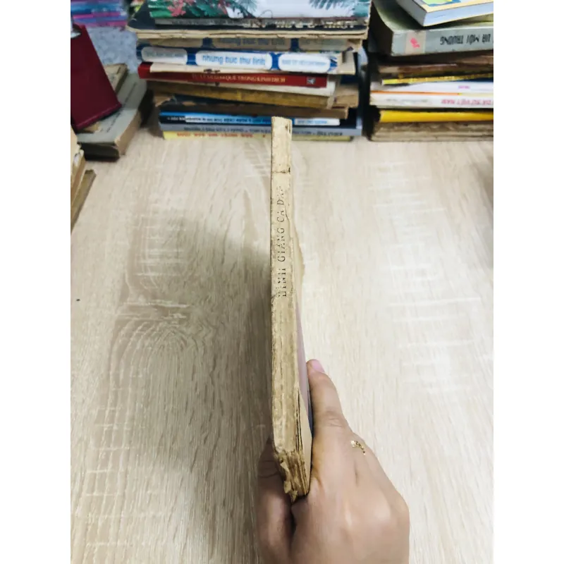 BÌNH GIẢNG CA DAO  928937