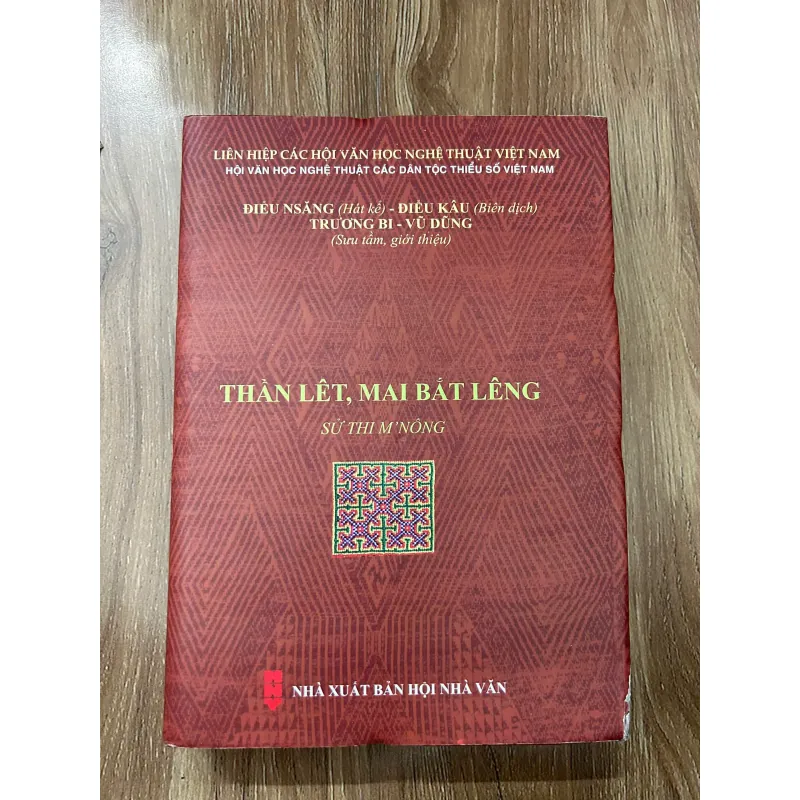 Thần Lêt, Mai Bắt Lêng (Sử thi M'nông) – Điểu Nsăng (Hát kể), Điểu Kâu (Biên dịch) 761145