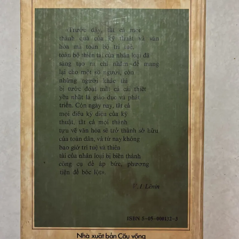 V.I. Lenin về giữ gìn sức khỏe của nhân dân lao động và thể dục thể thao - 1985s 745151