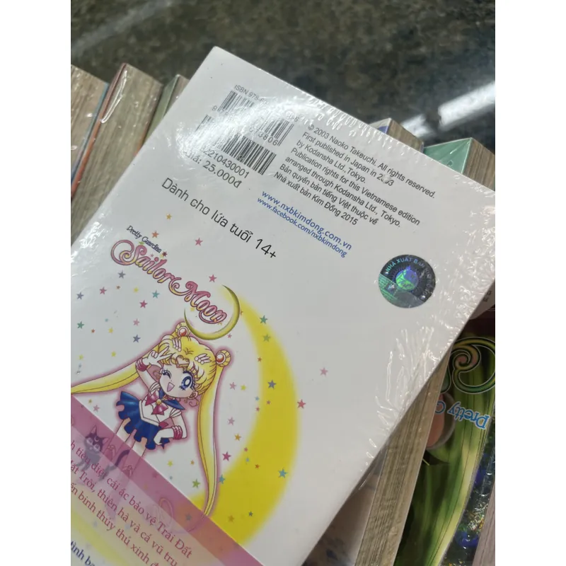 Bộ truyện 12 cuốn Sailor moon Thuỷ thủ mặt trăng  689335