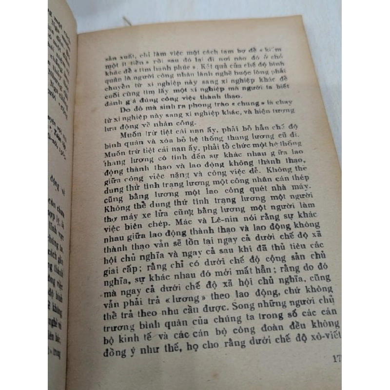 Về những quy luật kinh tế trong chủ nghĩa xã hội 696092