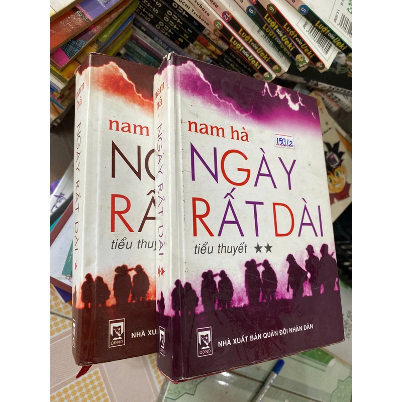 Ngày Rất Dài bìa cứng  460024