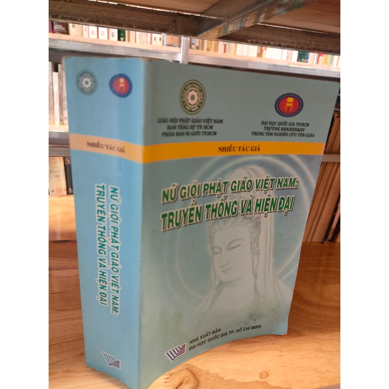 Nữ giới phật giáo Việt Nam: truyền thống và hiện đại 276982