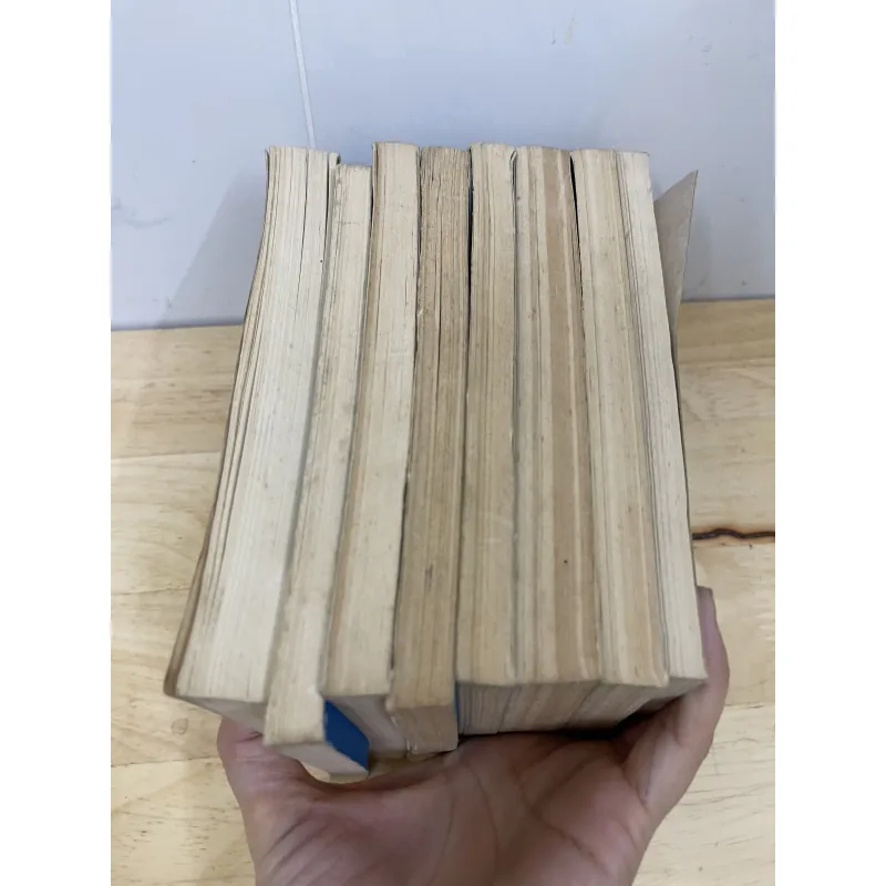 V.I.LÊ NIN 8 cuốn  932984