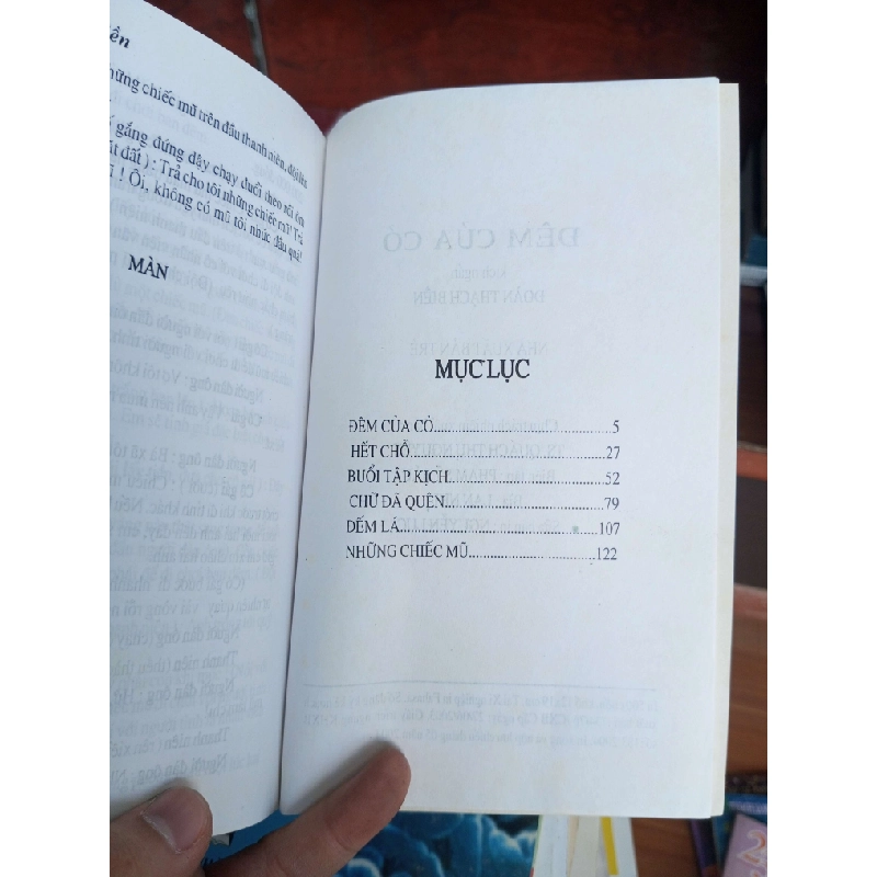 Đêm của cỏ - Đoàn Thạch Biền 2004 Văn học Việt Nam VAVO-AK19 935920