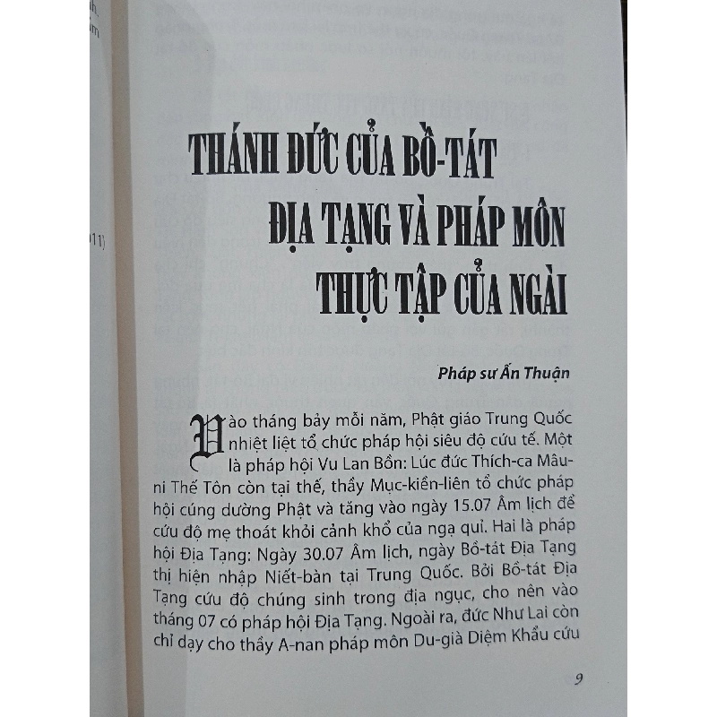 Thánh Đức và sự tích linh ứng của Bồ Tát Địa Tạng - Nhiều tác giả (Mạt nhân Đạo Quang dịch) 786939