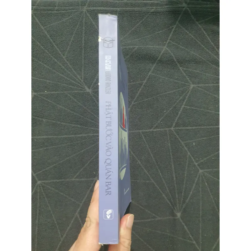 "Phật bước vào quán bar" - Lodro Rinzler 559384