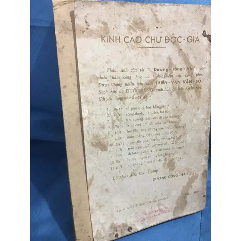 Diễn cầm tam thế 958382