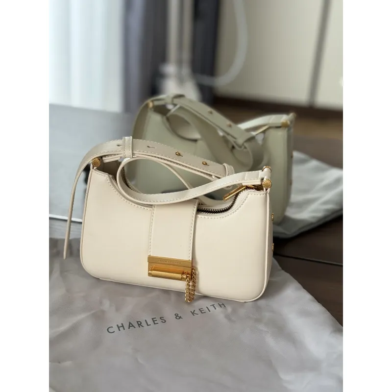 Túi xách Charles & Keith  960715