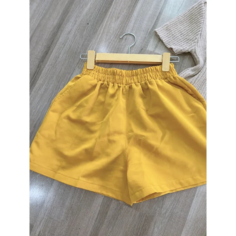 Áo Len Tăm Be + Quần Short Vàng (Vintage) 1022723