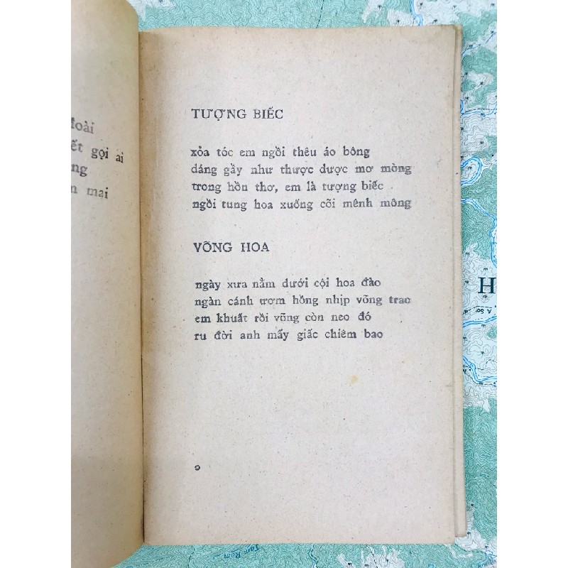 Quyên từ độ bỏ thôn đoài - Phạm Thiên Thư ( sách có chữ ký tác giả ) 126492