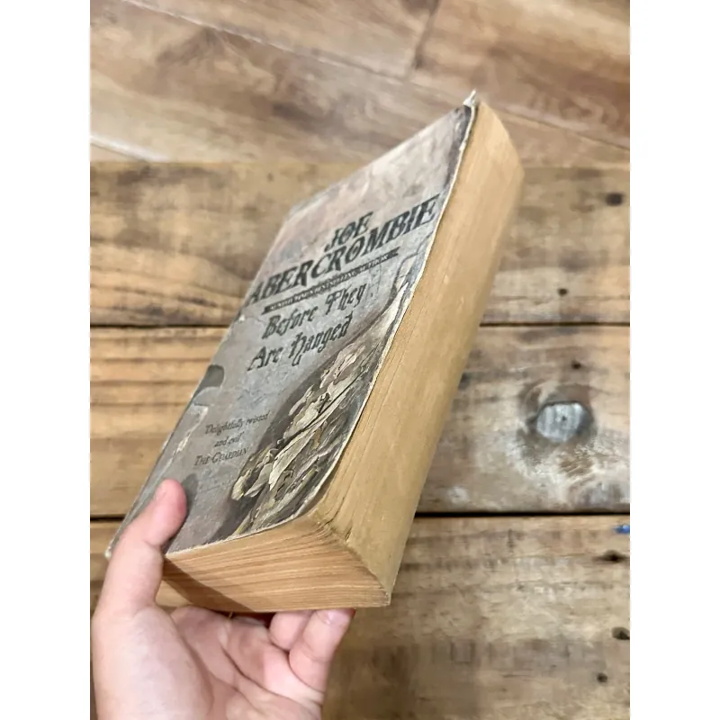 Before They Are Hanged - Joe Abercrombie 736300