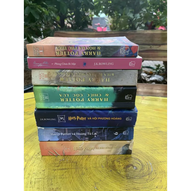 HARRY POTTER BỘ 7 tập - J.K. ROWLING 746394