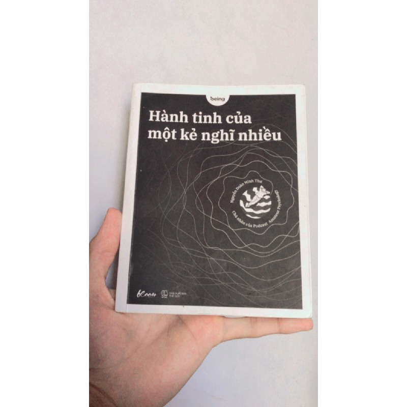 2 cuốn sách Bảo bình khó hiểu & Hành tinh của một kẻ nghĩ nhiều  49459