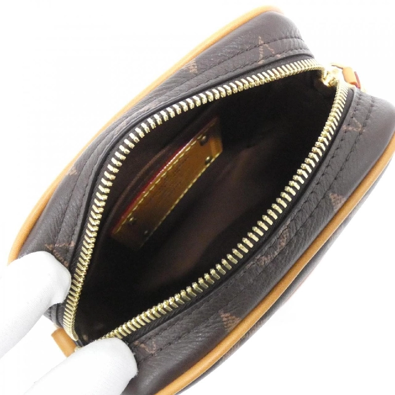 Túi đeo vai Louis Vuitton Monogram Da Danube M14106 608976