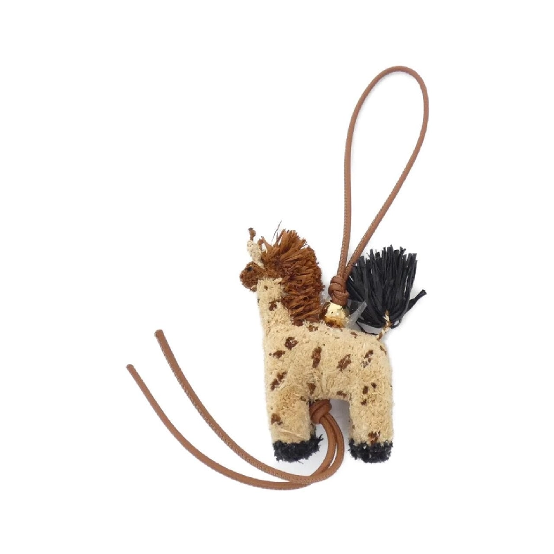 【Sản phẩm mới】Charm hươu cao cổ Loewe C621232XKZ 623706