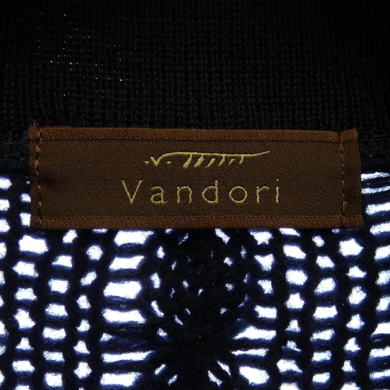 VANDORI Áo khoác cardigan - Hàng hiệu Chính hãng 898021