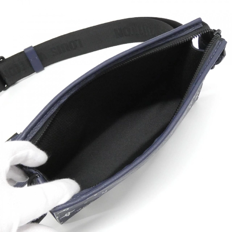 Túi đeo vai Louis Vuitton Monogram Shadow Gaston Wearable Wallet M83384 612915