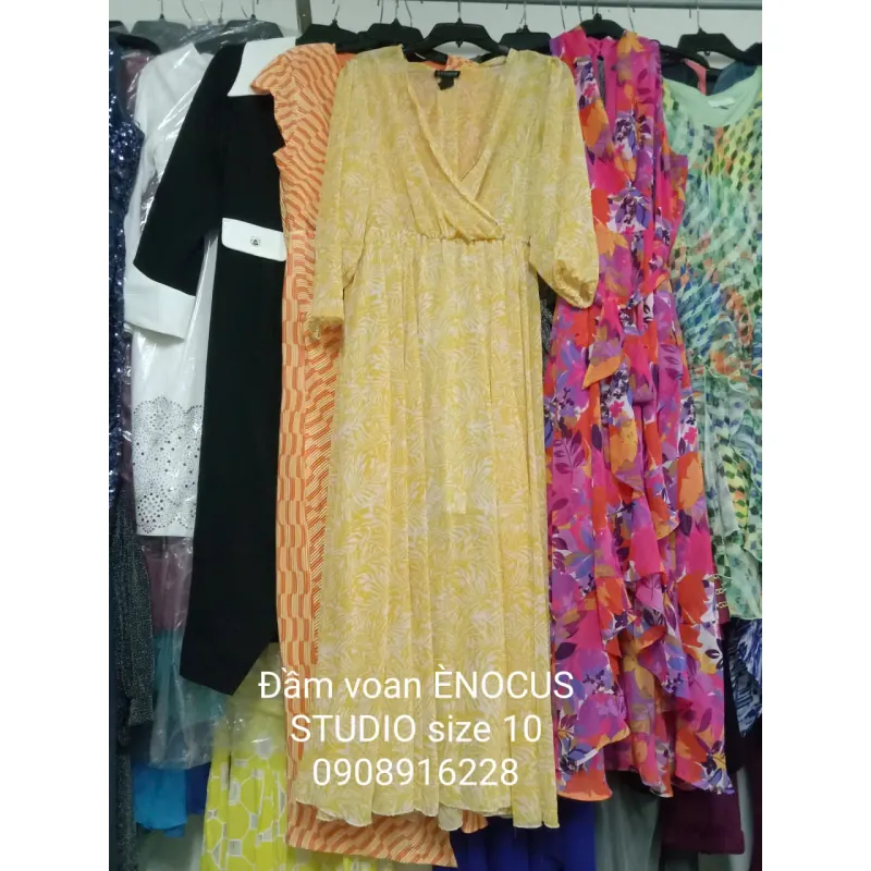 Thanh lý đầm eo trên 80 giá 65k 570203