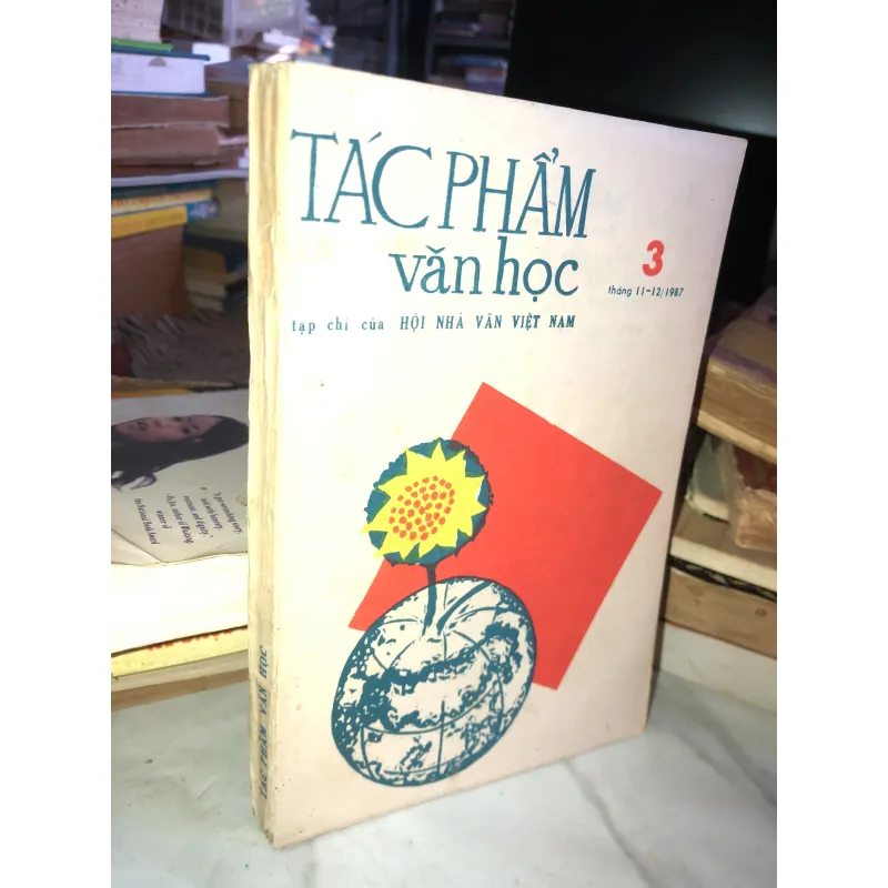 Tác phẩm văn học  1002949